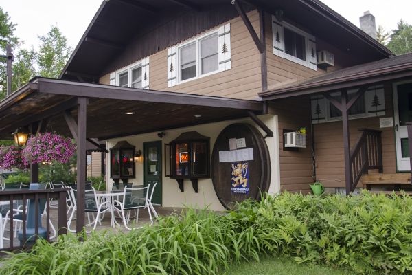 An exterior view of Pumpernickel's Restaurant.